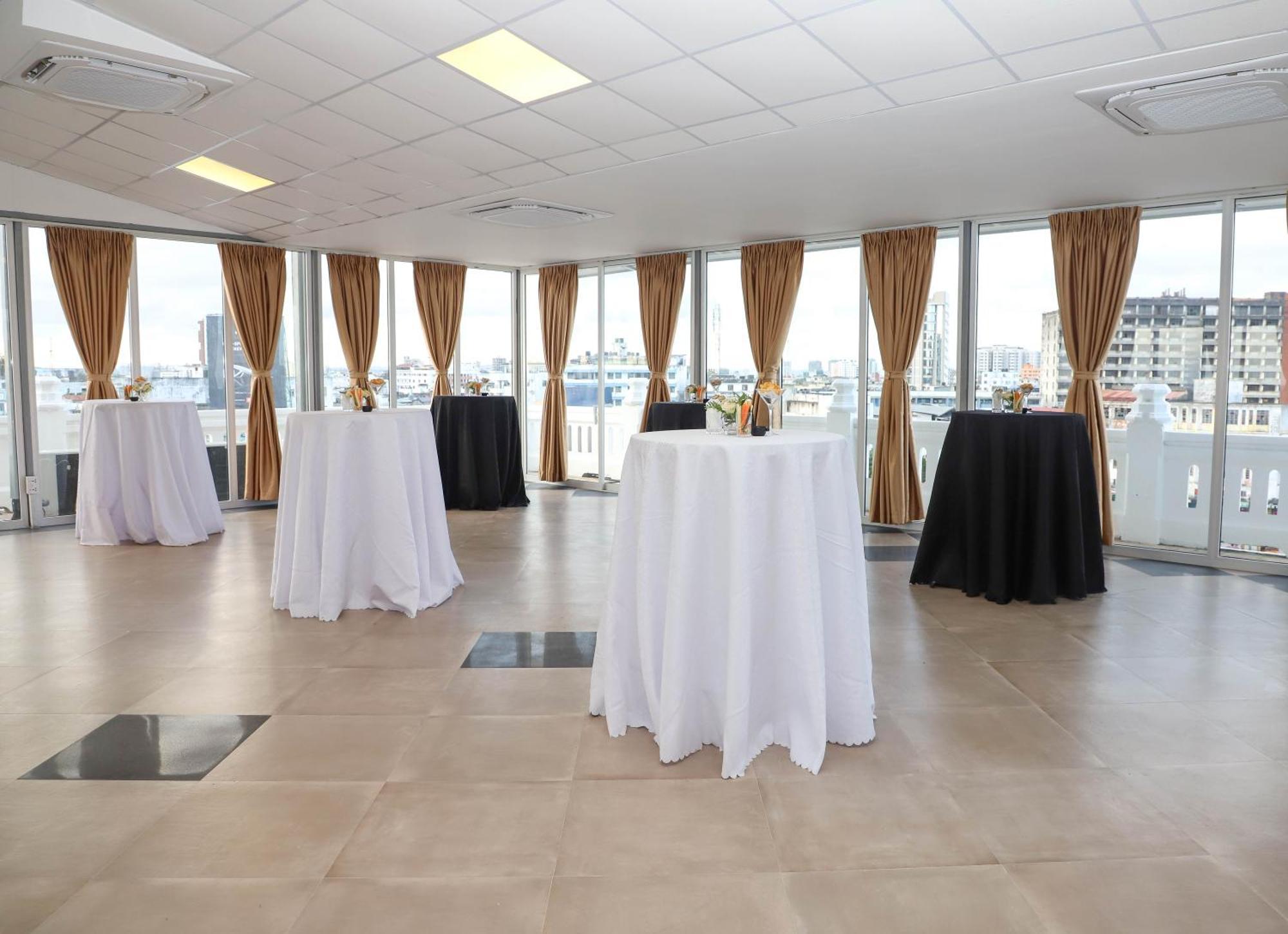 Sentrim Castle Royal Hotel Mombasa Luaran gambar